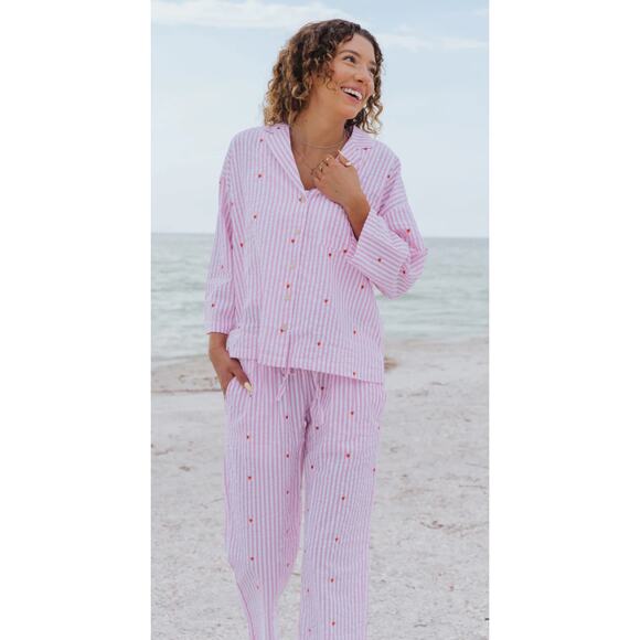 Starfit Long Pajama Set in Pink and White Pinkstripes with Hearts. Size XXL - Picture 1 of 10